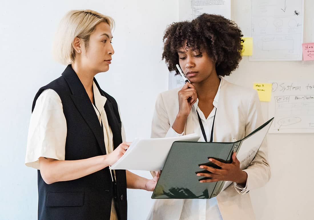 Two People Having a Discussion Training and Setup